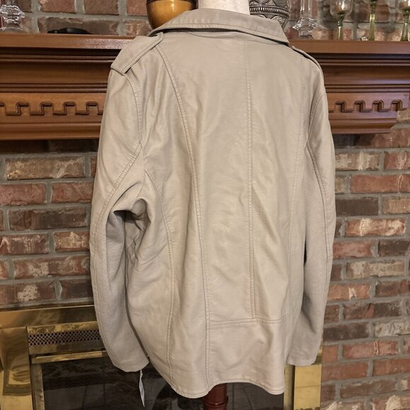Style & Company Beige Faux Leather Jacket Size 3X NWT - Picture 3 of 8